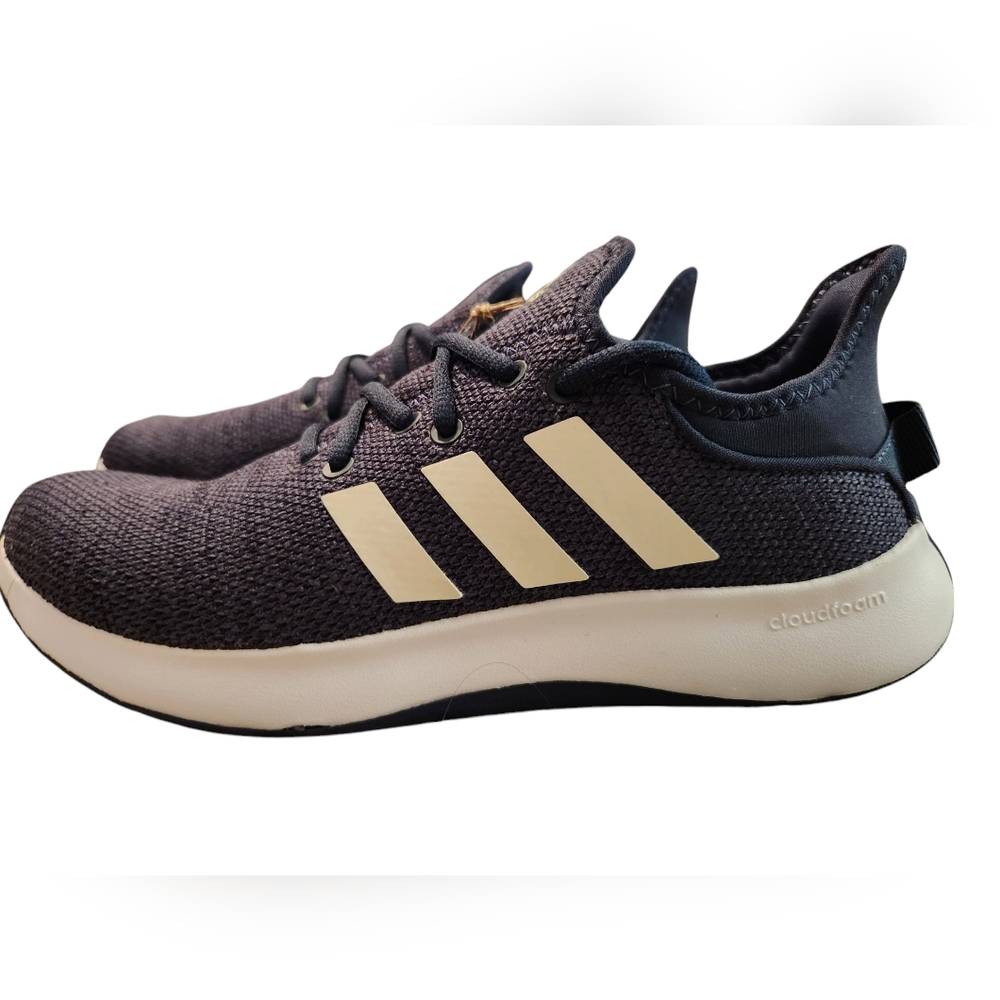 ADIDAS Women's Cloudfoam Pure Sneaker NWT